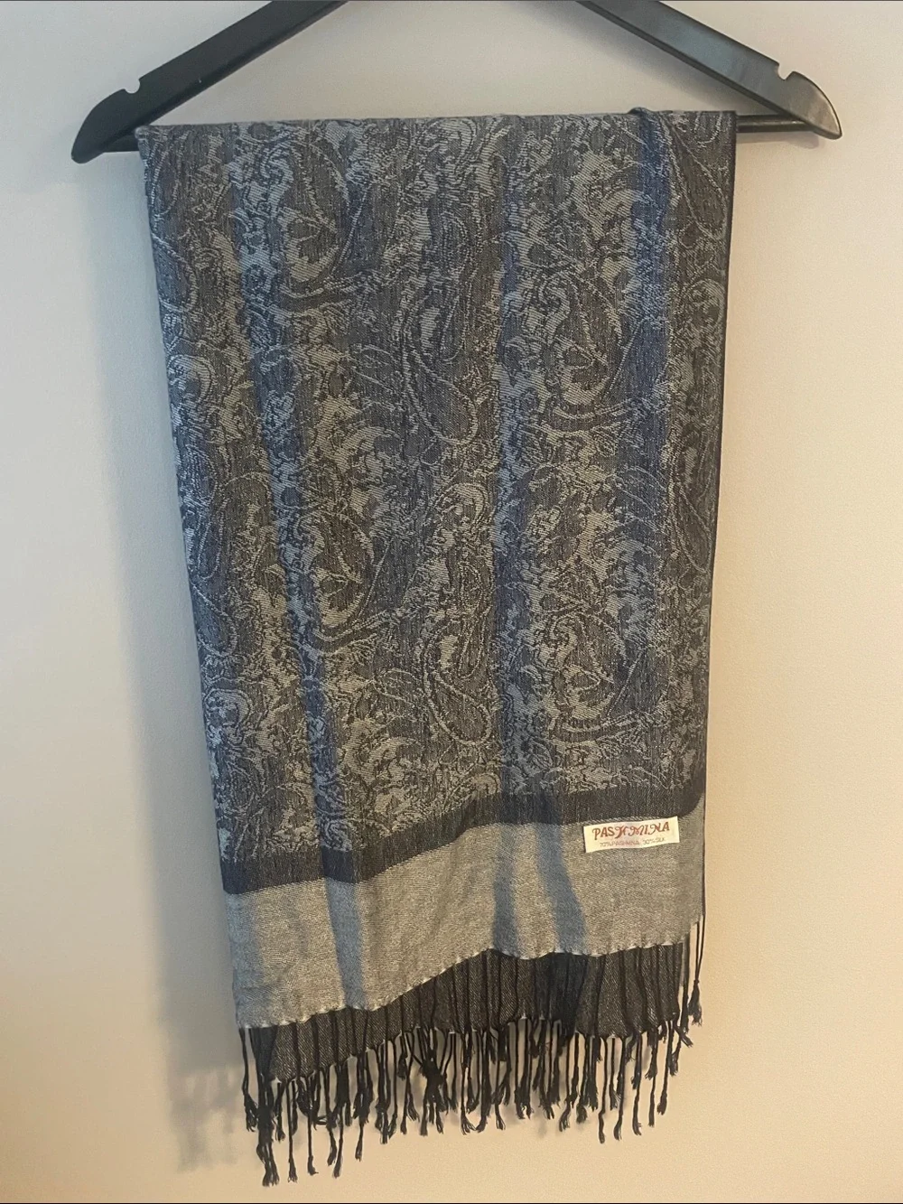 Paisley Pattern Fringe Scarf in Navy and Gray
